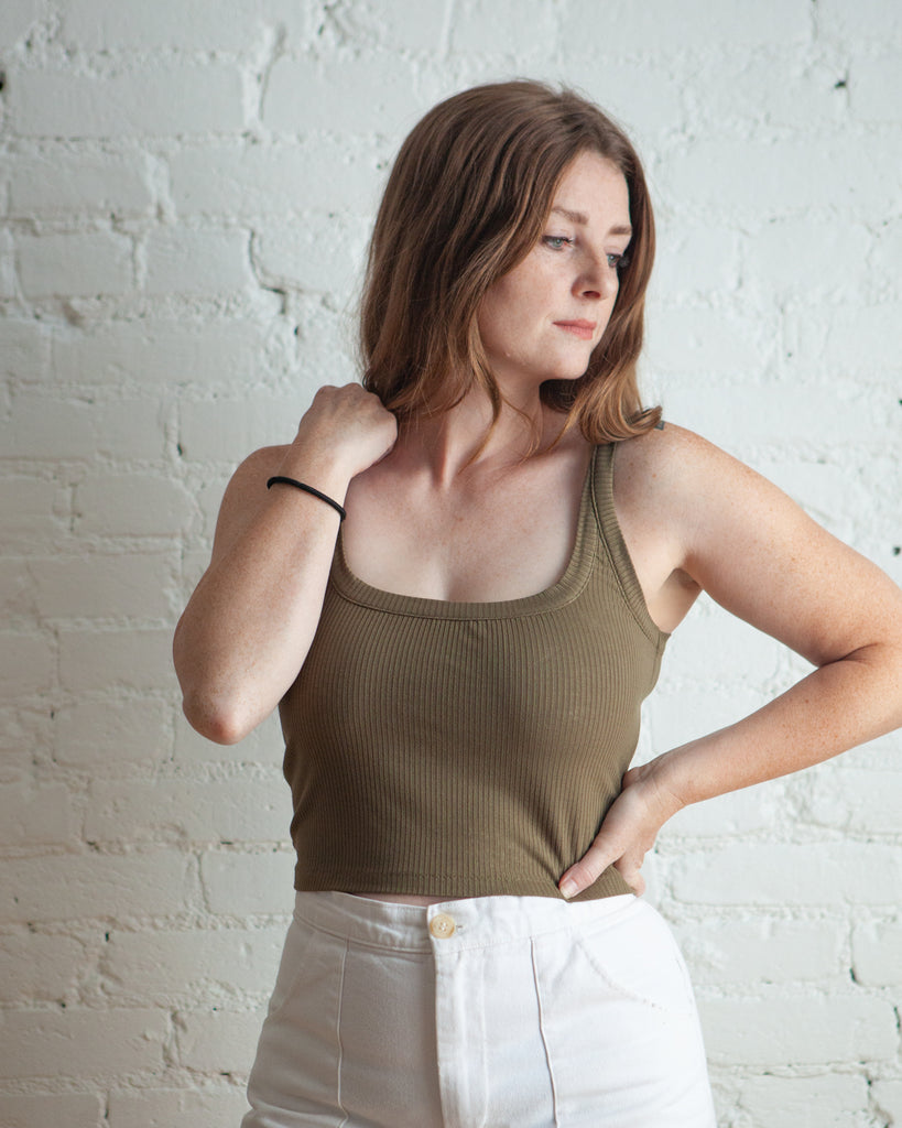 Zoey Neckline Expansion